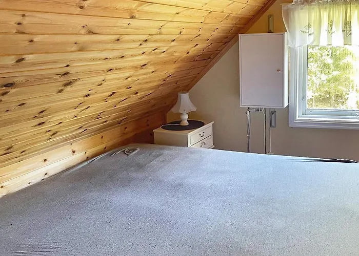 6 Person In Halden-by Traum Halden